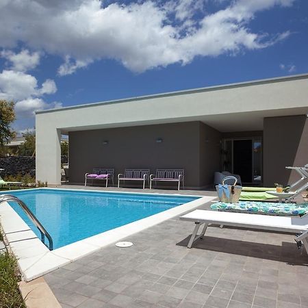 Etna Charme Bed & Breakfast Маскалучия Екстериор снимка